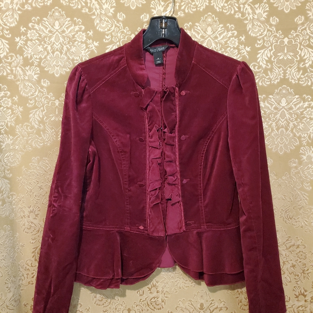 White house black market  ladies jacket